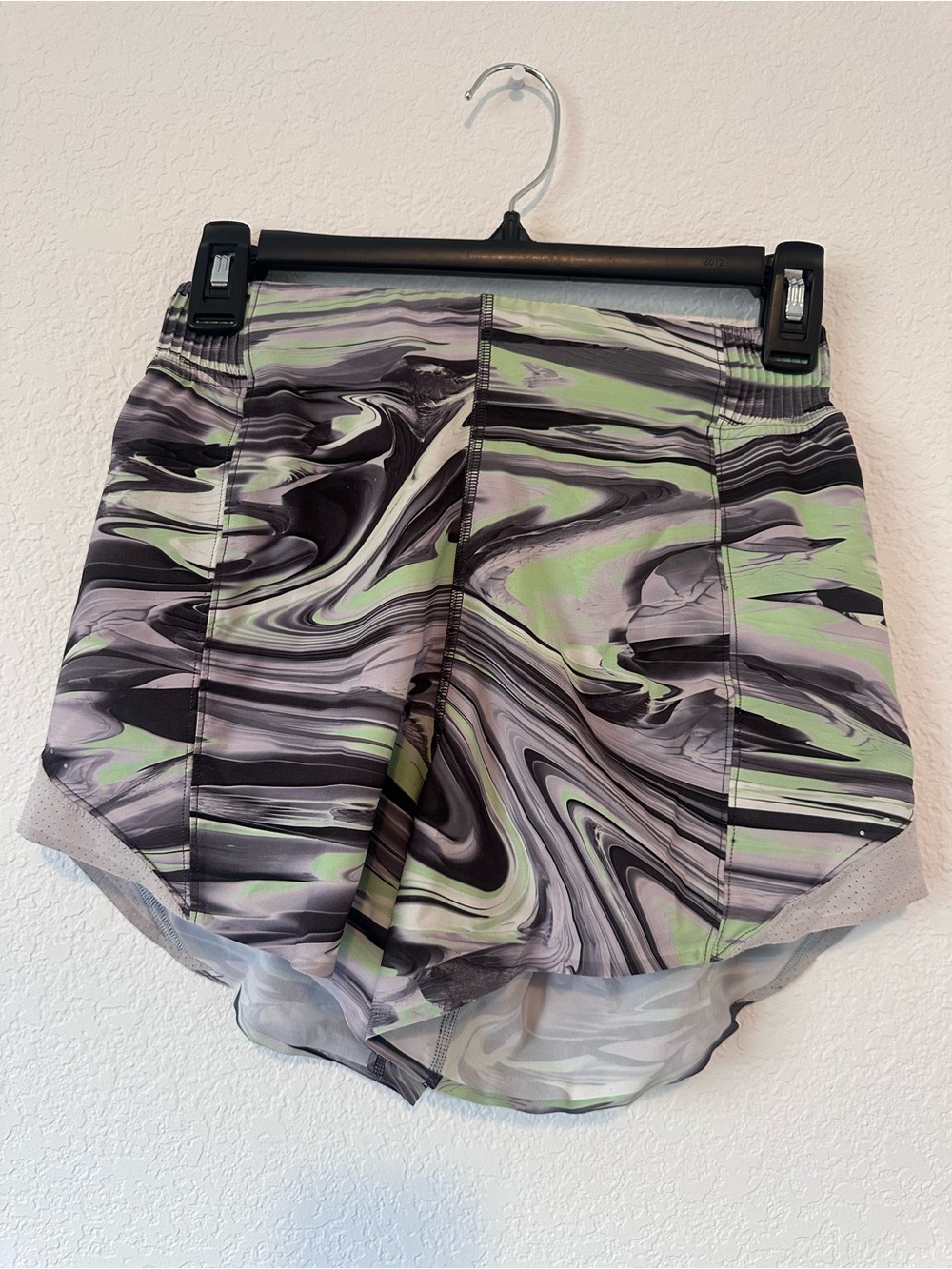 lululemon athletica Marble-Print Athletic Shorts in Black, Gray and Green